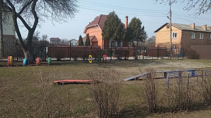 Супутник