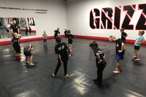 GRIZZLY MMA ACADEMY