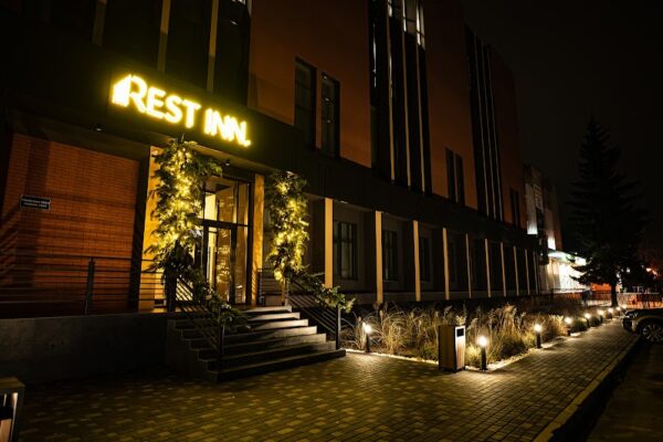REST INN. apart hotel