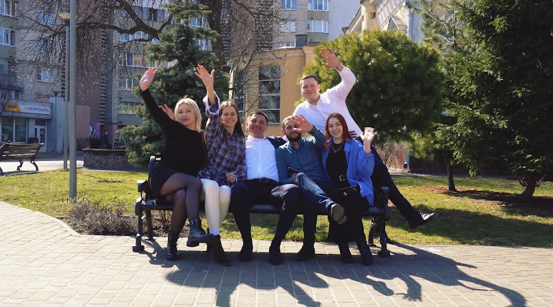Адвокати – Адвокатське об’єднання “Вовк та партнери” (Vovk & Partners)
