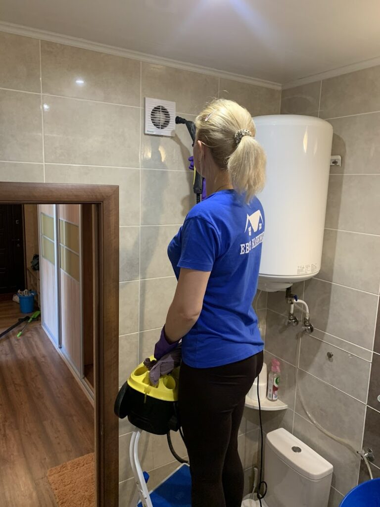 Клінінгова компанія. Хімчистка. Миття вікон. Eco cleaning