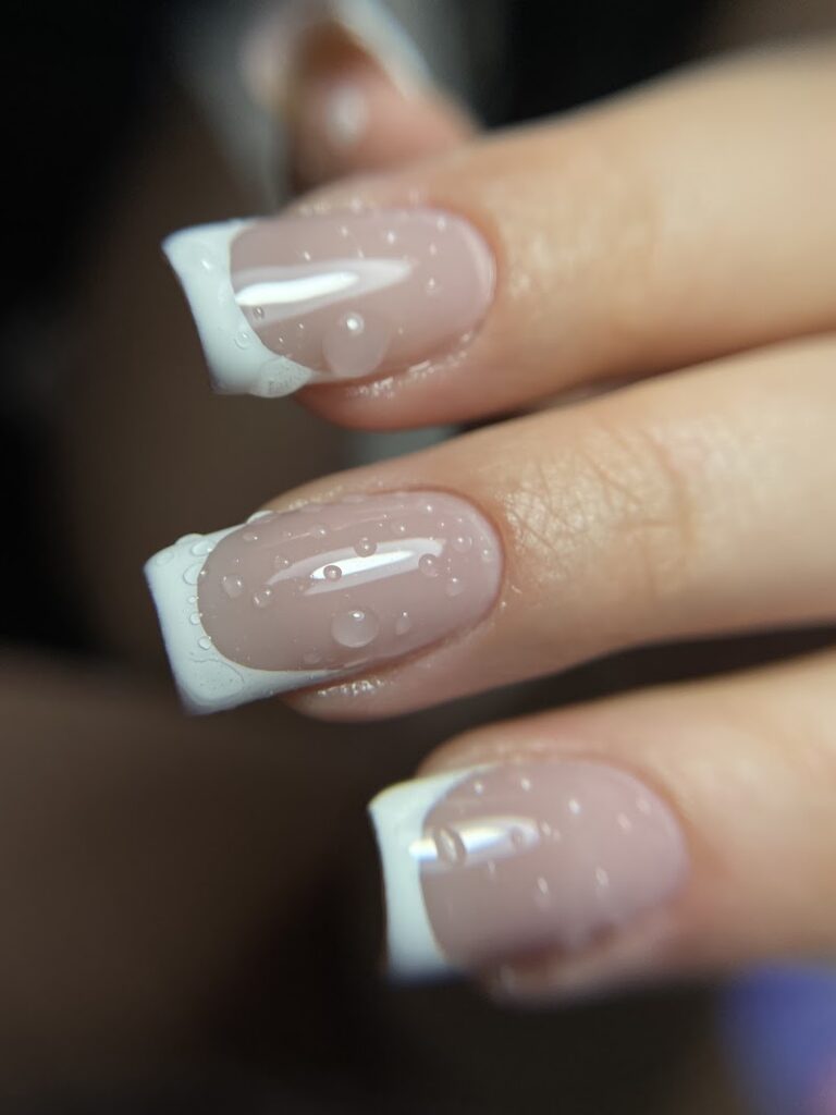 Манікюр, педикюр alla_nails1